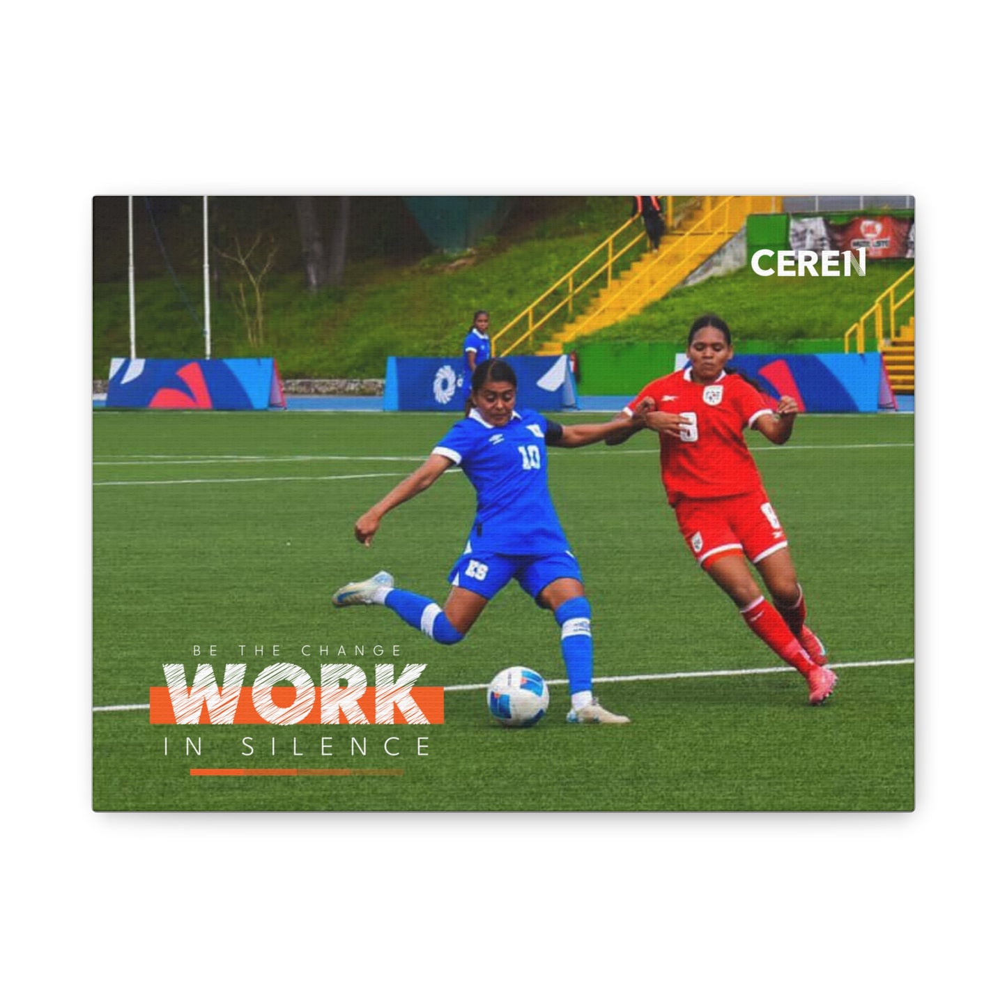 Trabaja en silencio - Soccer Action Canvas Wall Art