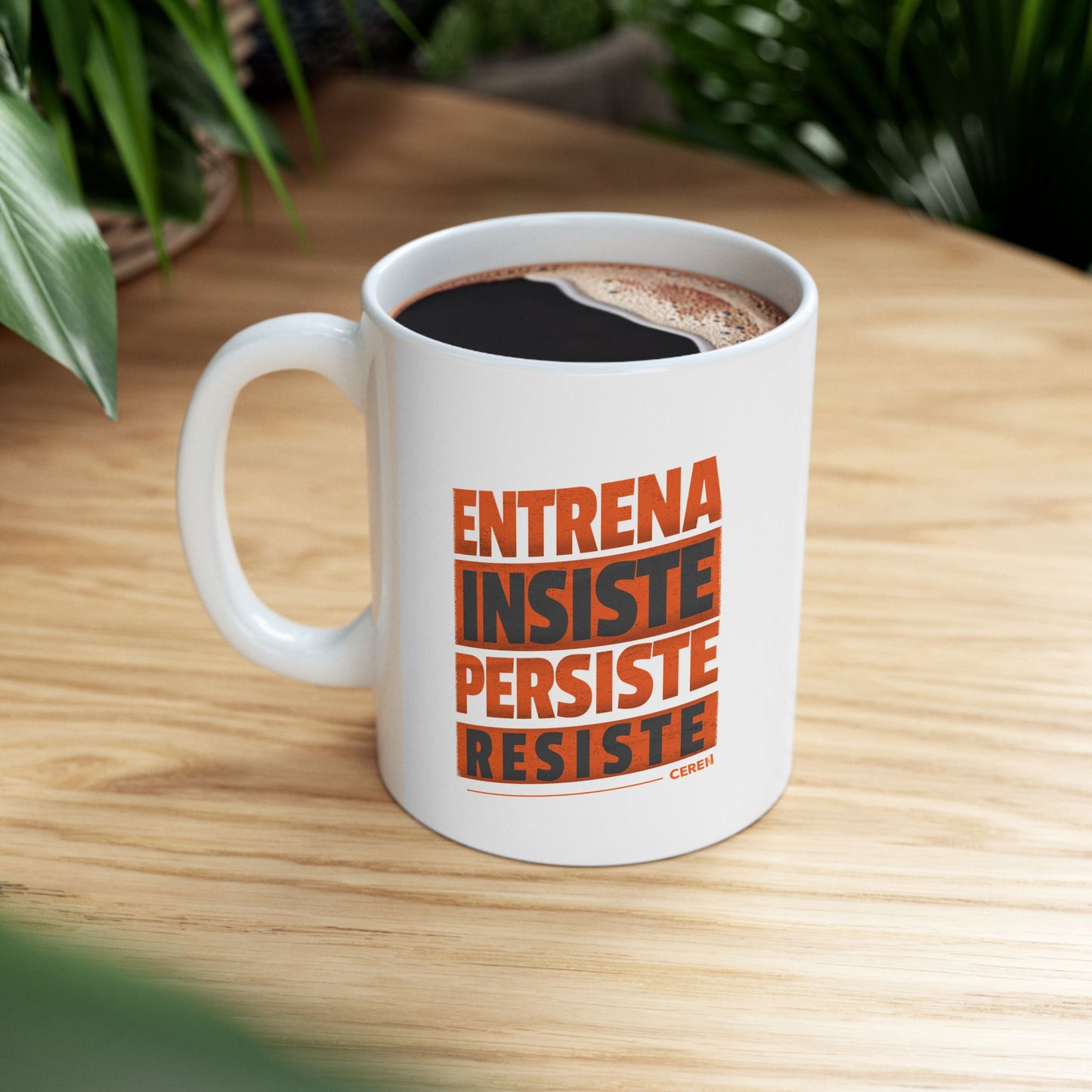 Entrena - Resiste - Taza para que disfrutes de tu café - Inspirational mug